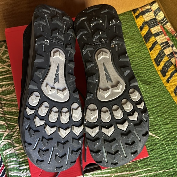 Men’s Altra LP Alpine Black 9.5 - Picture 4 of 7